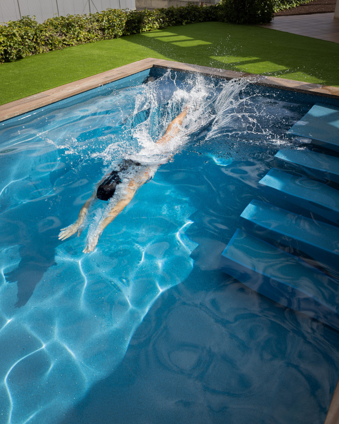 Modèle de piscine Levitter