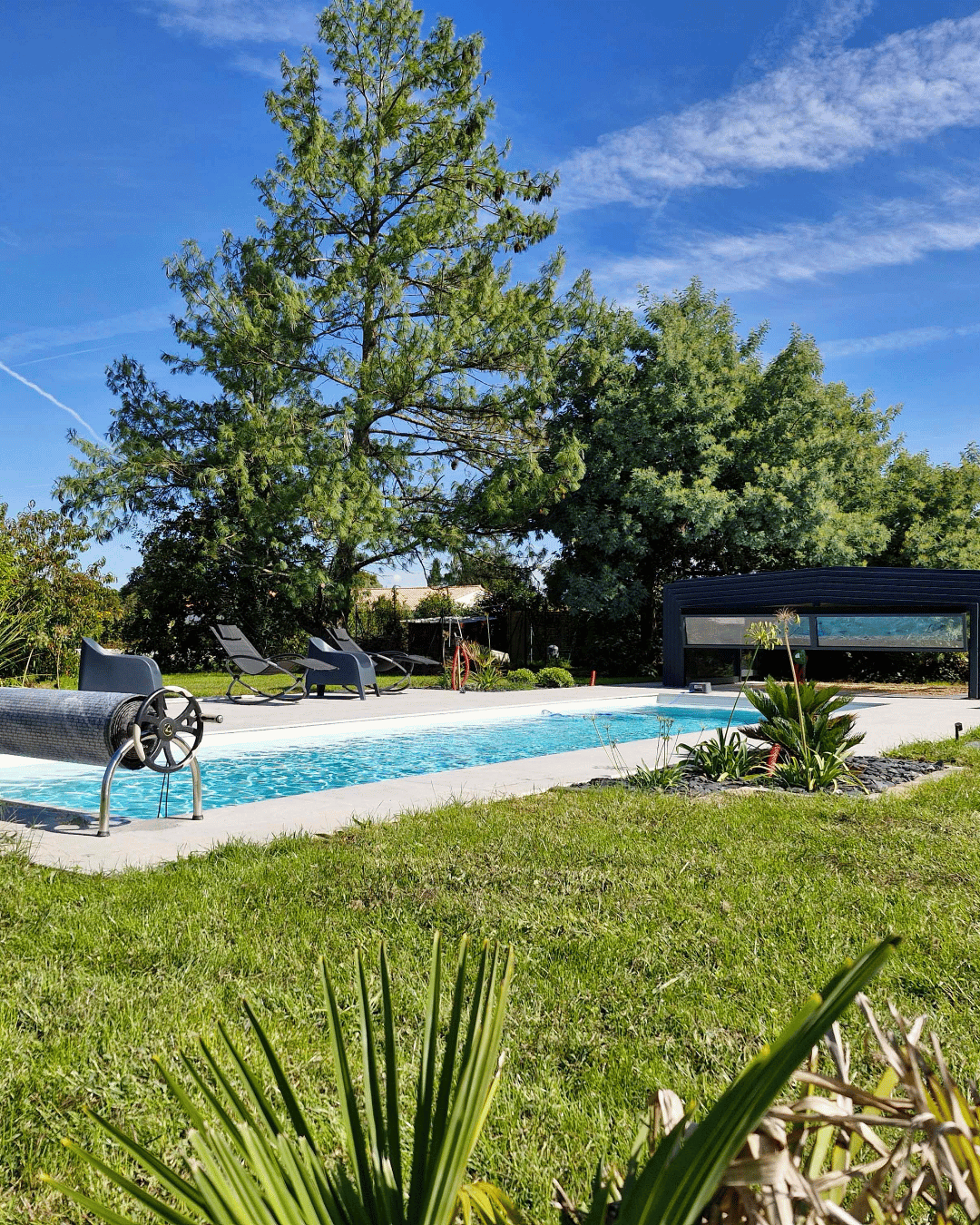 Piscine coque rectangulaire